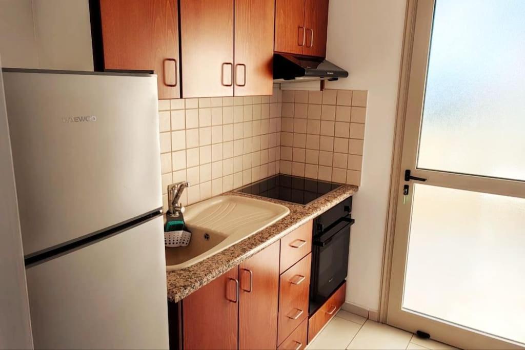 Teo Apartment Paphos Ngoại thất bức ảnh