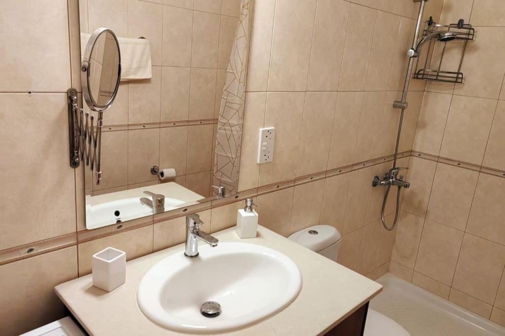 Teo Apartment Paphos Ngoại thất bức ảnh