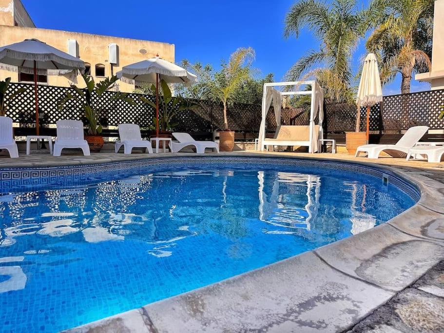 Teo Apartment Paphos Ngoại thất bức ảnh